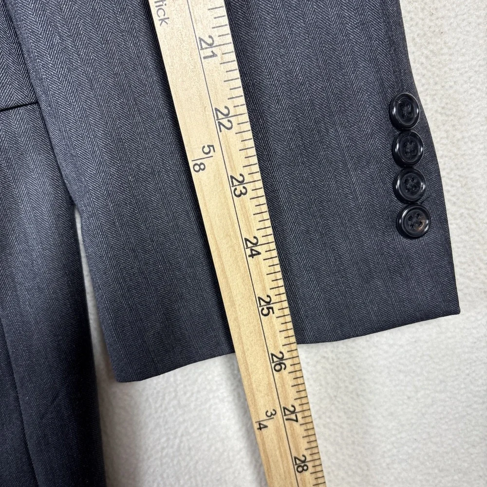 Jos A Bank Signature 2 Piece Suit Mens 43L/36W Gray Plaid 100% Wool Jacket Pants
